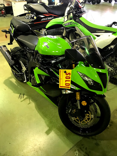 Motorcycle Dealer «Freedom Powersports Farmers Branch», reviews and photos, 13700 N Stemmons Fwy, Farmers Branch, TX 75234, USA