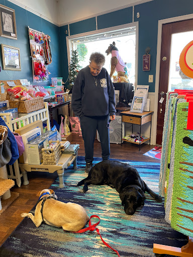 Beach Paws Boutique & Ask Dr. Caryn