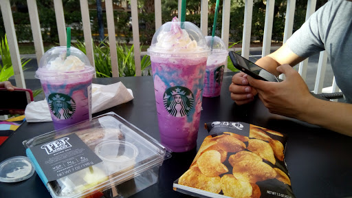 Coffee Shop «Starbucks», reviews and photos, 13401 Blue Heron Beach Dr, Orlando, FL 32821, USA