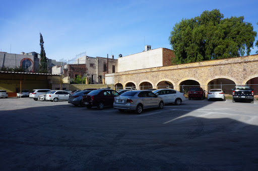 Estacionamiento San Agustin