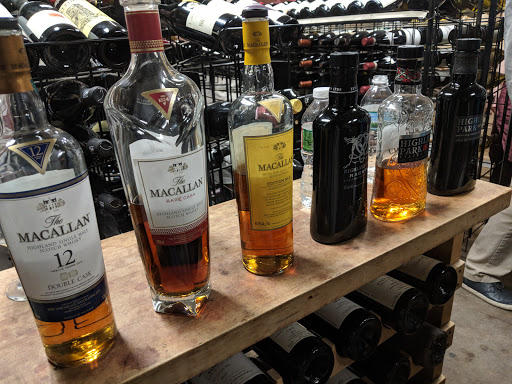 Liquor Store «Federal Wine & Spirits», reviews and photos, 29 State St, Boston, MA 02109, USA