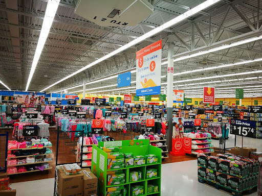 Department Store «Walmart Supercenter», reviews and photos, 7235 Market Pl Dr, Aurora, OH 44202, USA