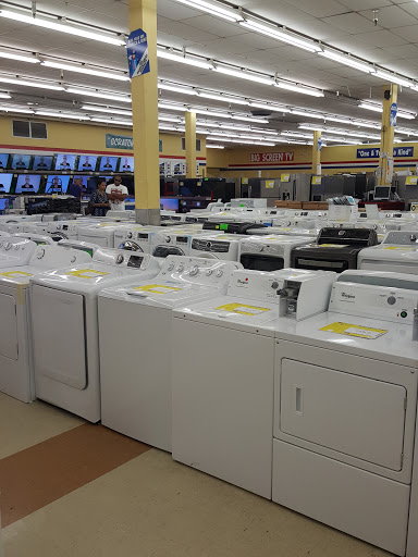 Department Store «BrandsMart USA Clearance Center», reviews and photos, 4815 N State Rd 7, Davie, FL 33314, USA