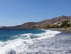 Photo de Dyskos beach avec rivage droit, long