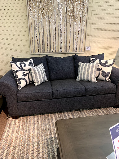 Furniture Store «Value City Furniture», reviews and photos, 2720 N Mall Dr, Virginia Beach, VA 23452, USA