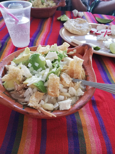 Restaurante y Pozolería La Chilapeña