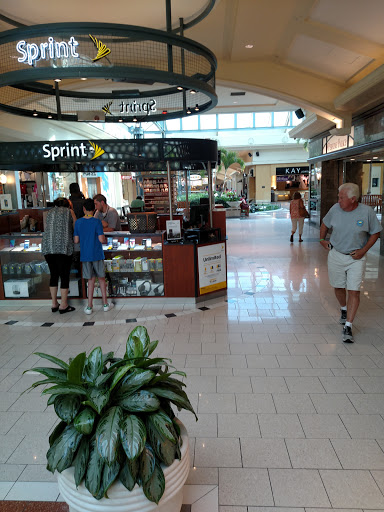 Shopping Mall «Concord Mall», reviews and photos, 4737 Concord Pike, Wilmington, DE 19803, USA