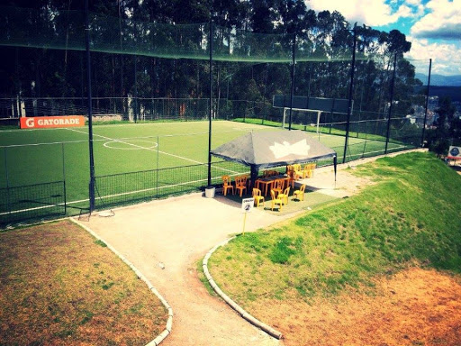 La Capital Deportiva - Canchas Sintéticas de fútbol Quito