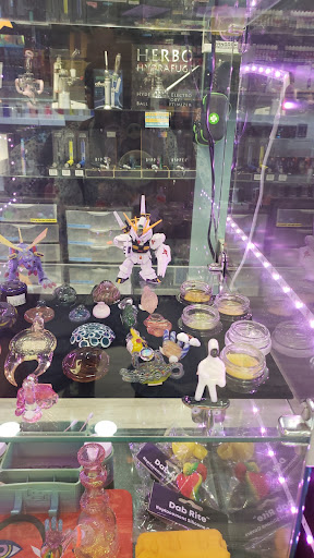 Tobacco Shop «Hazel Sky Smoke Shop San Pedro», reviews and photos, 7071 San Pedro Ave, San Antonio, TX 78216, USA