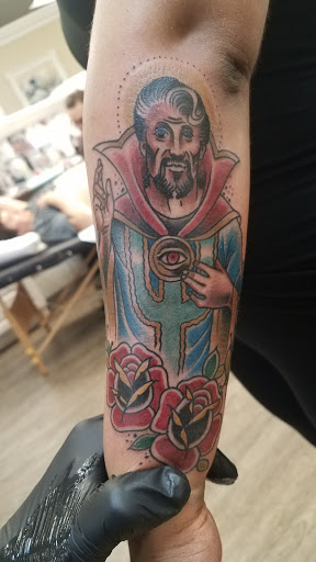 Tattoo Shop «White Lotus Custom Tattoo & Professional Piercing», reviews and photos, 7500 S University Blvd #110, Centennial, CO 80122, USA