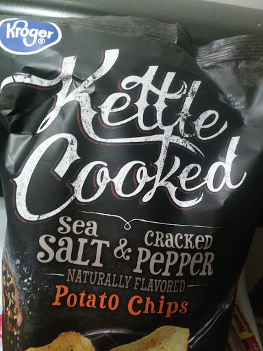 Grocery Store «Kroger», reviews and photos, 41941 Garfield Rd, Charter Twp of Clinton, MI 48038, USA