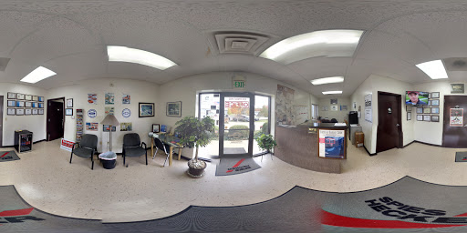 Auto Body Shop «Minton Body Shop», reviews and photos, 3210 Venture Blvd, Bloomington, IN 47404, USA