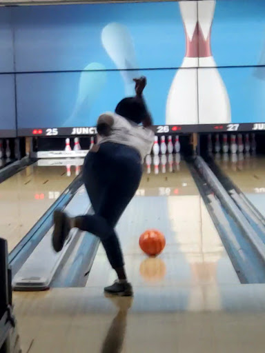 Bowling Alley «Junction Lanes Family Entertainment Center», reviews and photos, 141 Newnan Station Dr, Newnan, GA 30265, USA