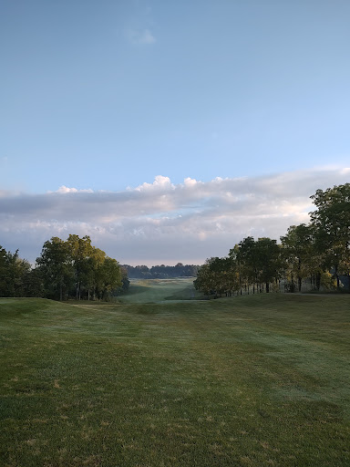 Golf Course «Moose Ridge Golf Course & Grille», reviews and photos, 11801 Doane Rd, South Lyon, MI 48178, USA