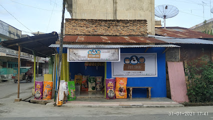 Pet shop food and accessories