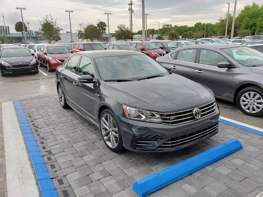 Used Car Dealer «Hertz Car Sales Tampa», reviews and photos, 11608 N Florida Ave, Tampa, FL 33612, USA