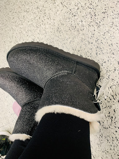 Clothing Store «Ross Dress for Less», reviews and photos, 1161 N Burleson Blvd, Burleson, TX 76028, USA