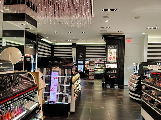 Cosmetics Store «SEPHORA», reviews and photos, 1151 Galleria Blvd, Roseville, CA 95678, USA