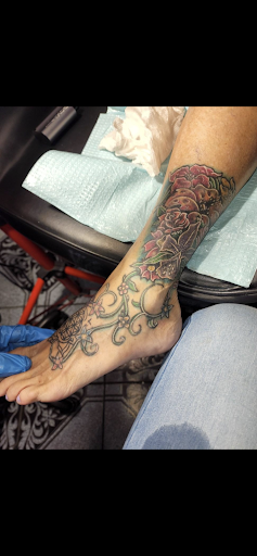 Tattoo Shop «Wizard Tattoo Studio», reviews and photos, 5780 S M L King Jr Pkwy, Beaumont, TX 77705, USA