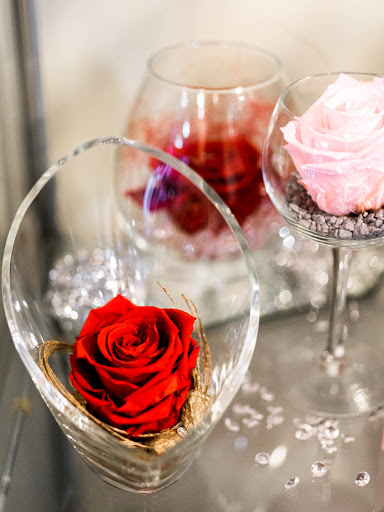 Florist «Athena Flowers», reviews and photos, 6039 W Addison St, Chicago, IL 60634, USA