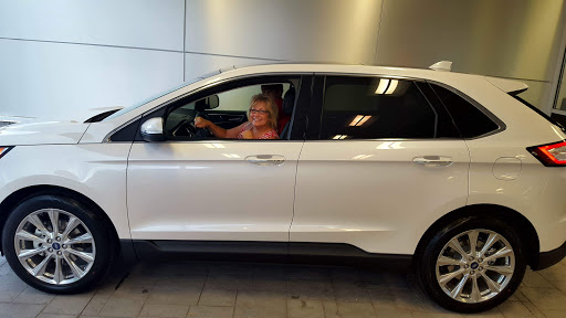 Ford Dealer «Mike Castrucci Ford Sales», reviews and photos, 1020 OH-28, Milford, OH 45150, USA