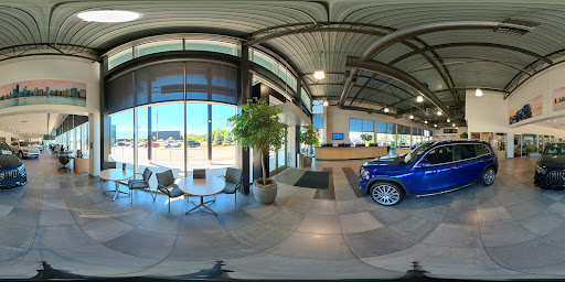 Mercedes Benz Dealer «Mercedes-Benz of Westmont», reviews and photos, 200 E Ogden Ave, Westmont, IL 60559, USA