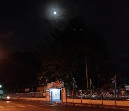Sanam Na Muang Public Park photo