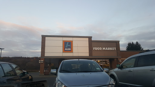 Supermarket «ALDI», reviews and photos, 6111 S Salina St, Syracuse, NY 13205, USA