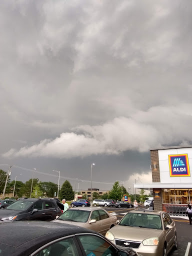 Supermarket «ALDI», reviews and photos, 375 W Higgins Rd, Hoffman Estates, IL 60169, USA