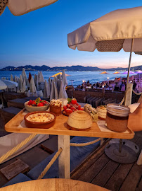 Plats et boissons du Riviera Beach - Restaurant - Plage - Cannes - n°4