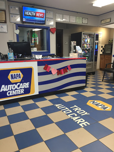Auto Wrecker «Troy Auto Care», reviews and photos, 376 Minnesota Dr, Troy, MI 48083, USA