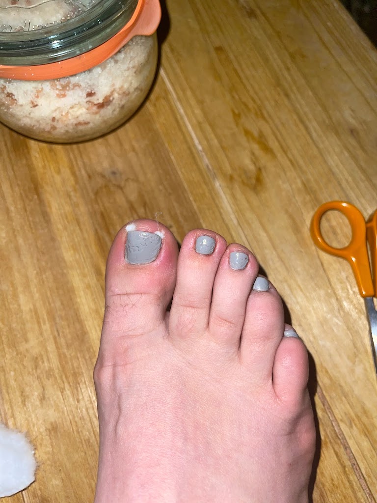 LA Nails Montrose, CO 81401 Services and Reviews