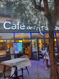 Atmosphère du Restaurant Le Café de l'Ardèche à Montélimar - n°7