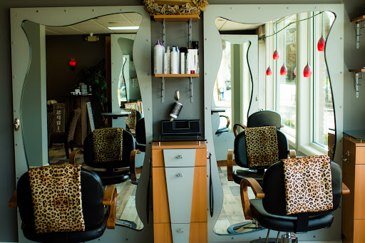 Hair Salon «Hair 2 Dye 4 Salon», reviews and photos, 165 Newark Pompton Turnpike, Pequannock Township, NJ 07440, USA