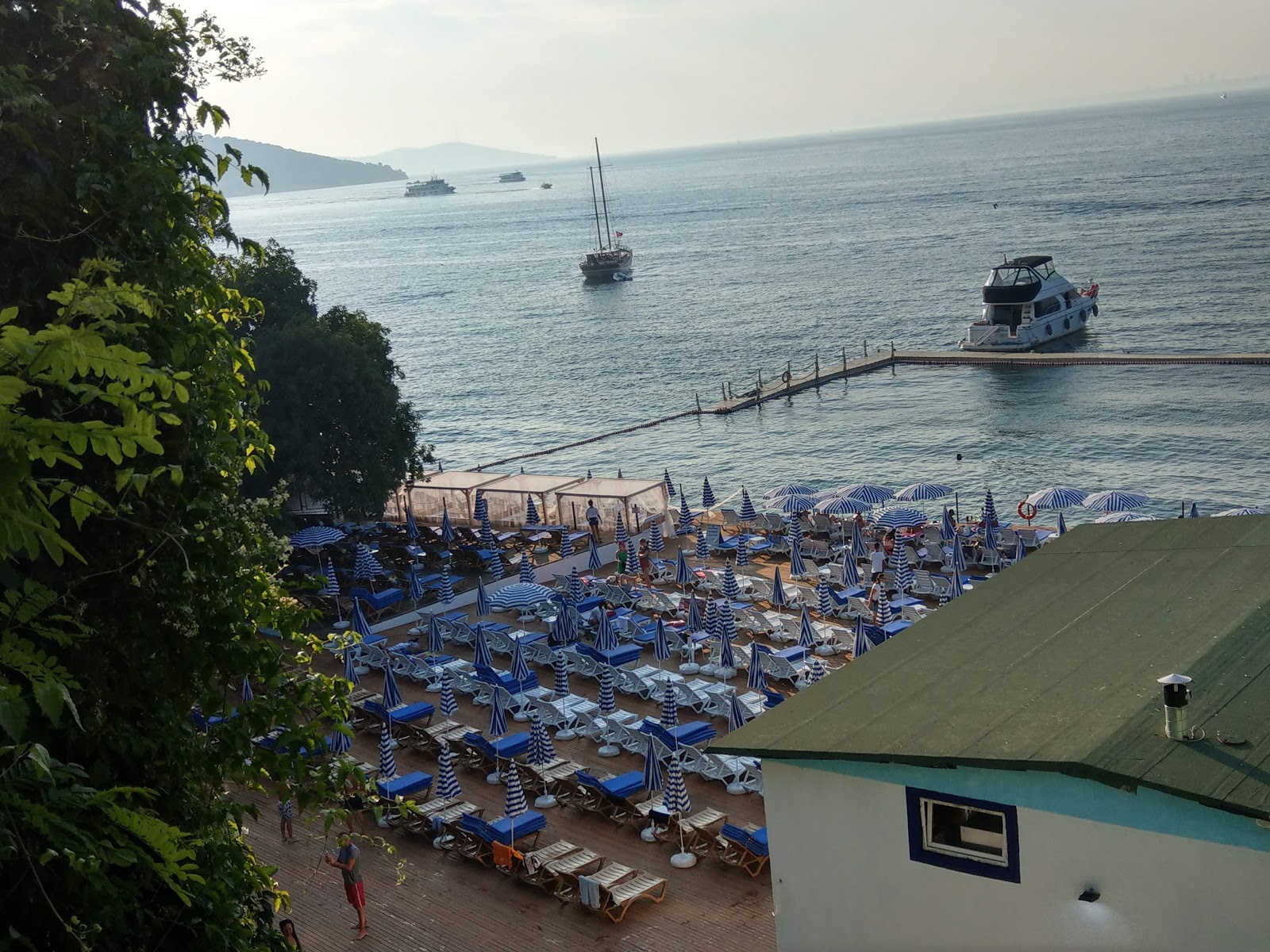 La vie cafe'in fotoğrafı plaj tatil beldesi alanı