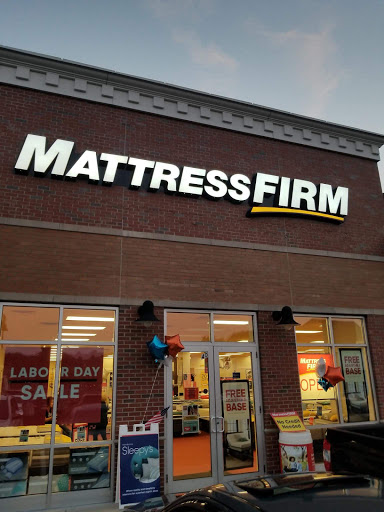 Mattress Store «Mattress Firm East Longmeadow», reviews and photos, 40 Center Square, East Longmeadow, MA 01028, USA