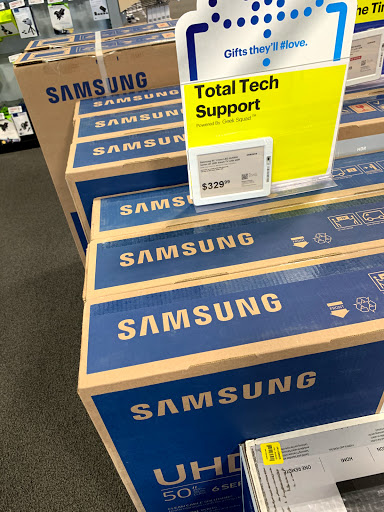 Electronics Store «Best Buy», reviews and photos, 1547 Gateway Blvd, Fairfield, CA 94533, USA