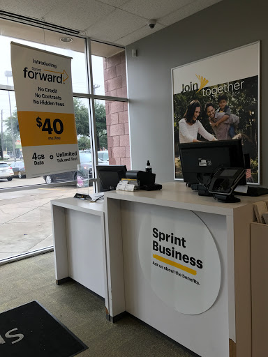 Cell Phone Store «Sprint Store», reviews and photos, 6505 W Park Blvd #326, Plano, TX 75093, USA
