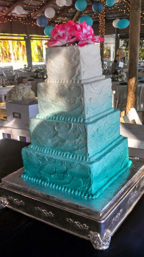 Wedding Bakery «Cut the Cake», reviews and photos, 5770 W Irlo Bronson Memorial Hwy #424, Kissimmee, FL 34746, USA