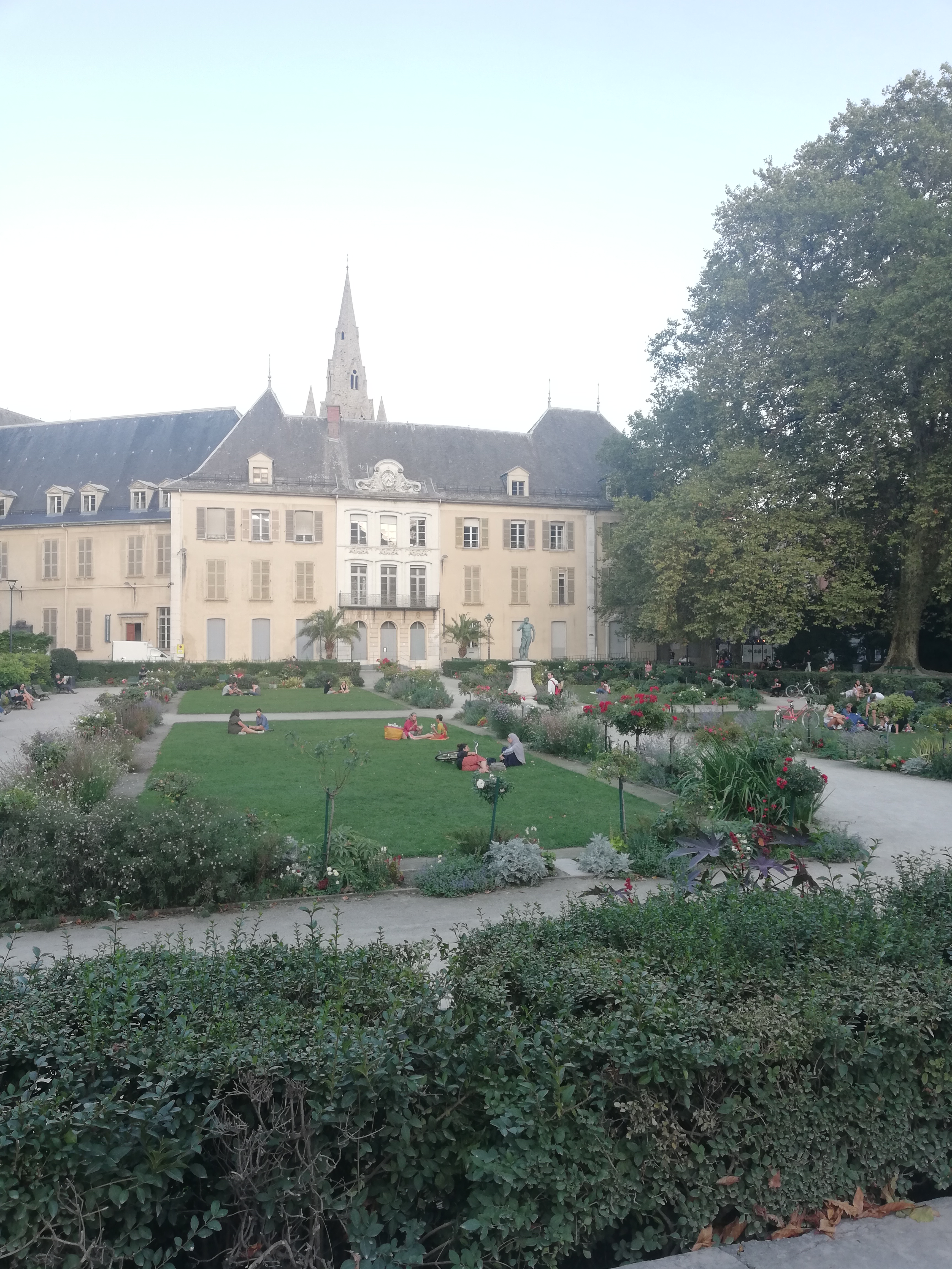 Photo n° 1 de l'avis de trucs.t fait le 23/09/2019 à 11:01
