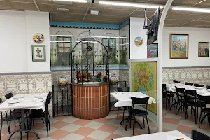 Restaurant El Cruce image