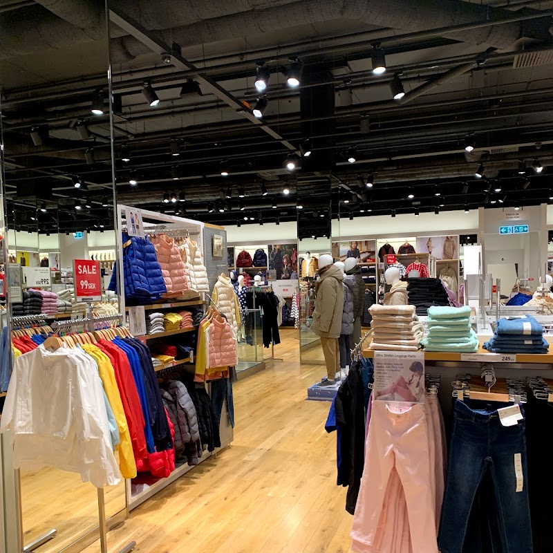 UNIQLO Westfield Mall of Scandinavia