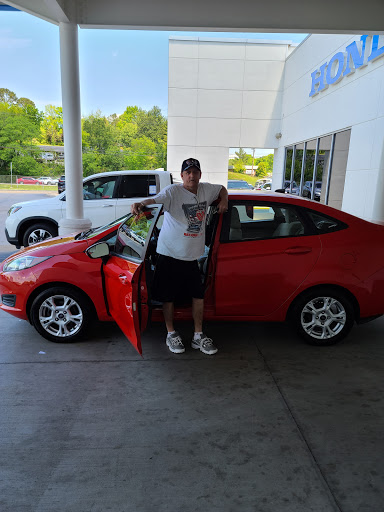 Honda Dealer «Honda Kingsport», reviews and photos, 2217 E Stone Dr, Kingsport, TN 37660, USA