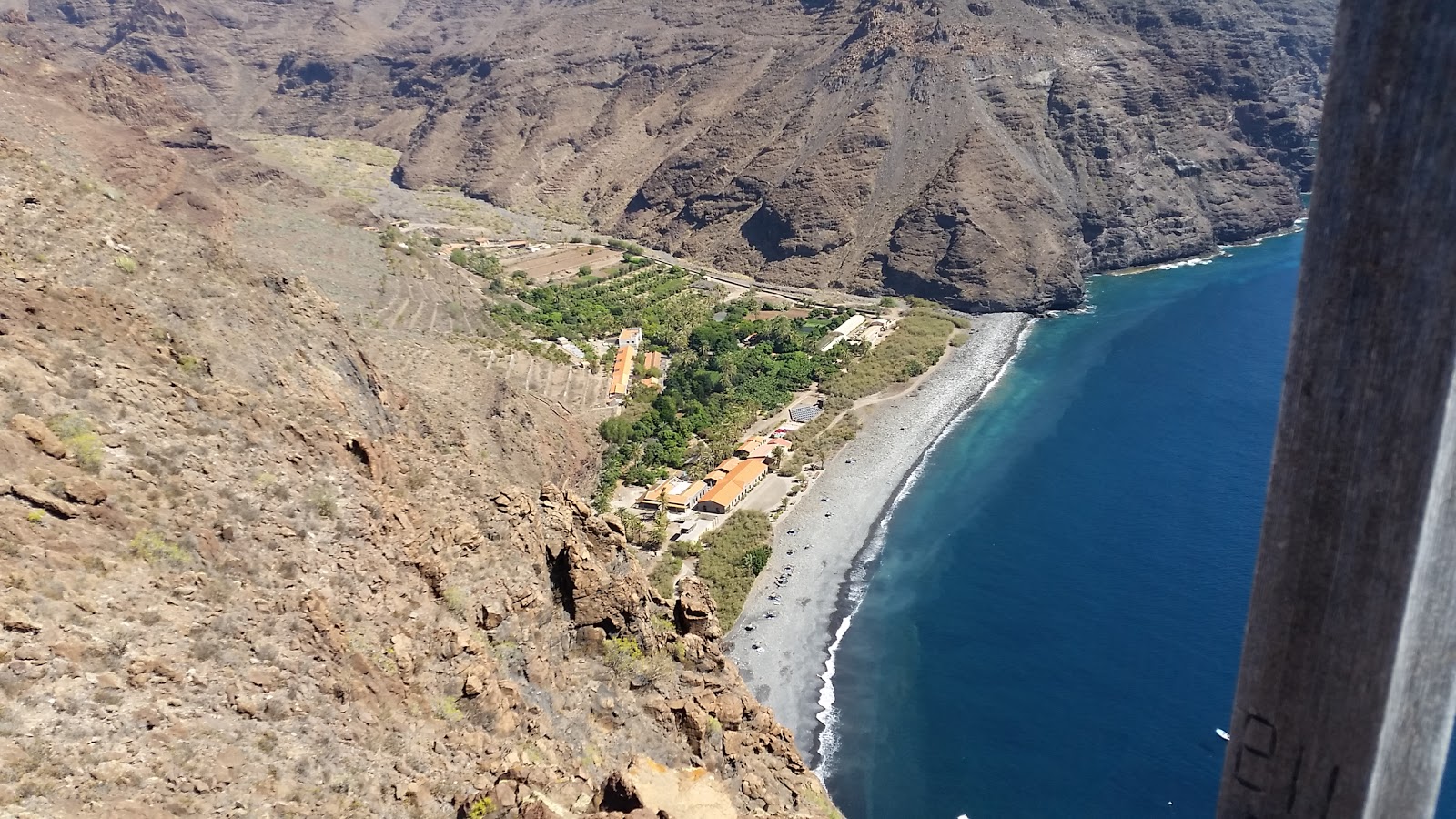 Fotografija Playa de El Cabrito z modra čista voda površino