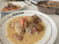 Blanquette de veau du Restaurant français Chez Monsieur à Paris - n°1