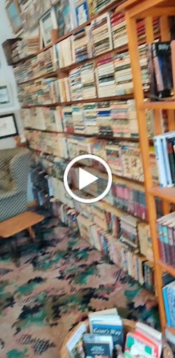 Used Book Store «Paperbacks Plus Book Store», reviews and photos, 2539 7th Ave E, St Paul, MN 55109, USA