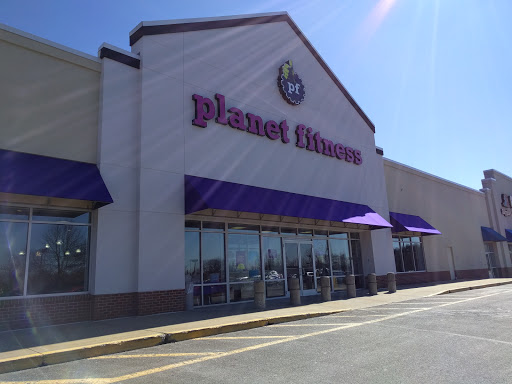 Gym «Planet Fitness», reviews and photos, 182 Kitts Ln, Newington, CT 06111, USA