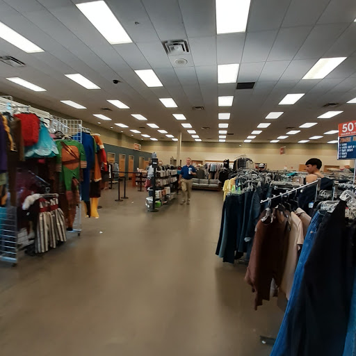 Thrift Store «Goodwill Retail Store & Donation Center», reviews and photos
