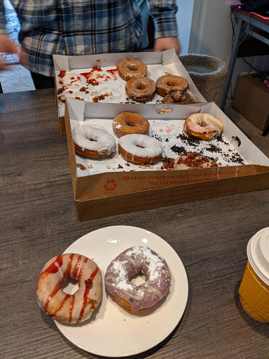 Donut Shop «Duck Donuts», reviews and photos, 100 Wrenn Dr #101, Cary, NC 27511, USA