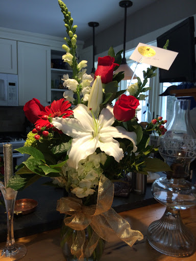 Florist «Centerpiece Florist Inc», reviews and photos, 21 Essex Way, Essex Junction, VT 05452, USA